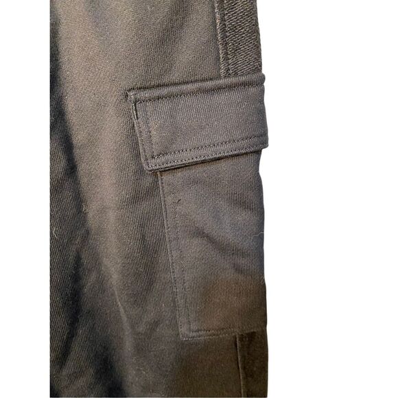 NWT gymshark women’s black legacy, joggers, size small - Picture 3 of 5